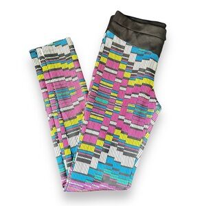 5/$25 bebe NWT Equalizer V Yoke Leggings